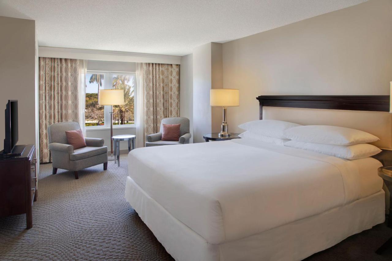 Sheraton Suites Fort Lauderdale West Плантейшен Экстерьер фото